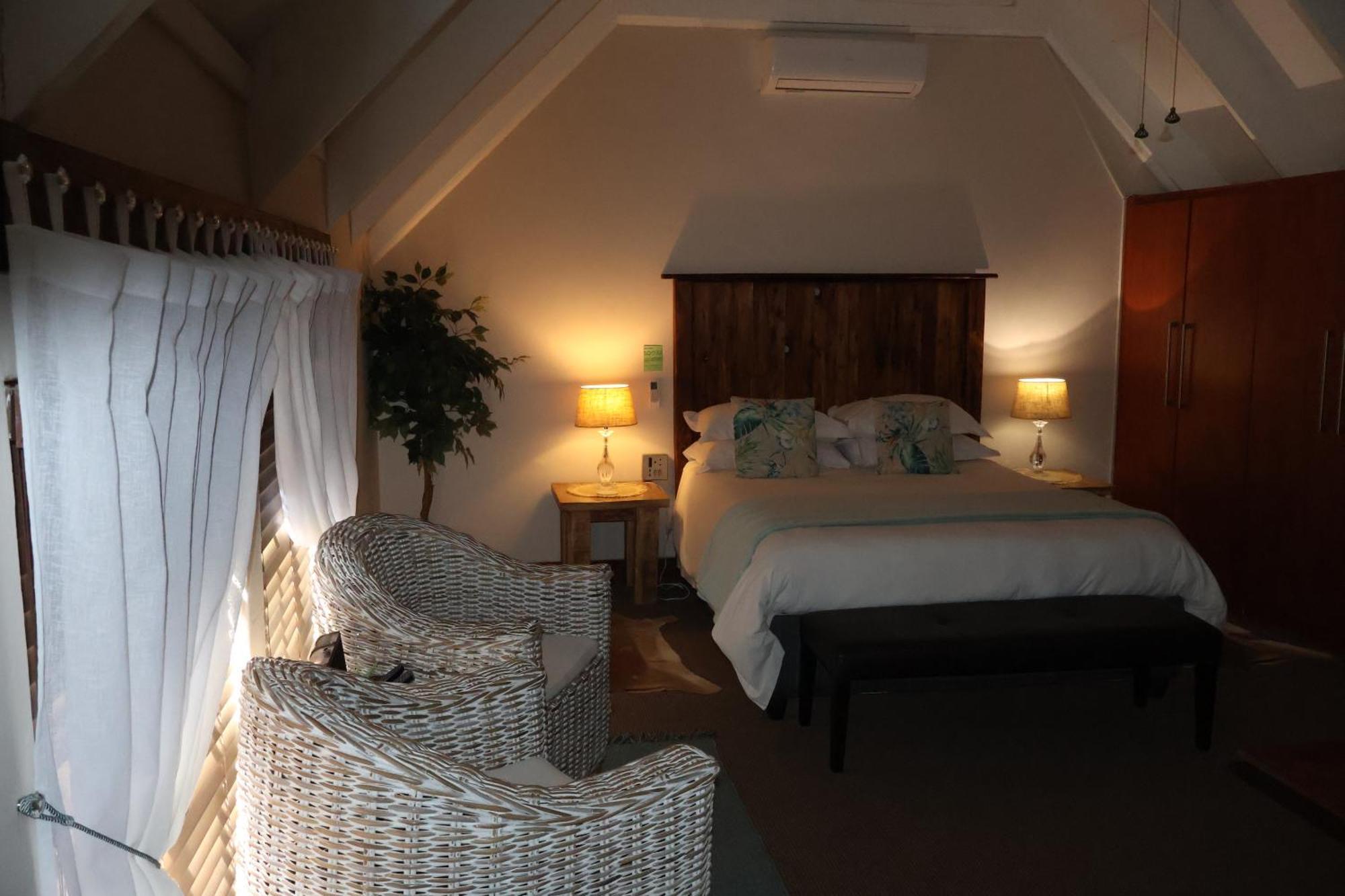 ポロクワネ The Leopard Tree Bed & Breakfast エクステリア 写真